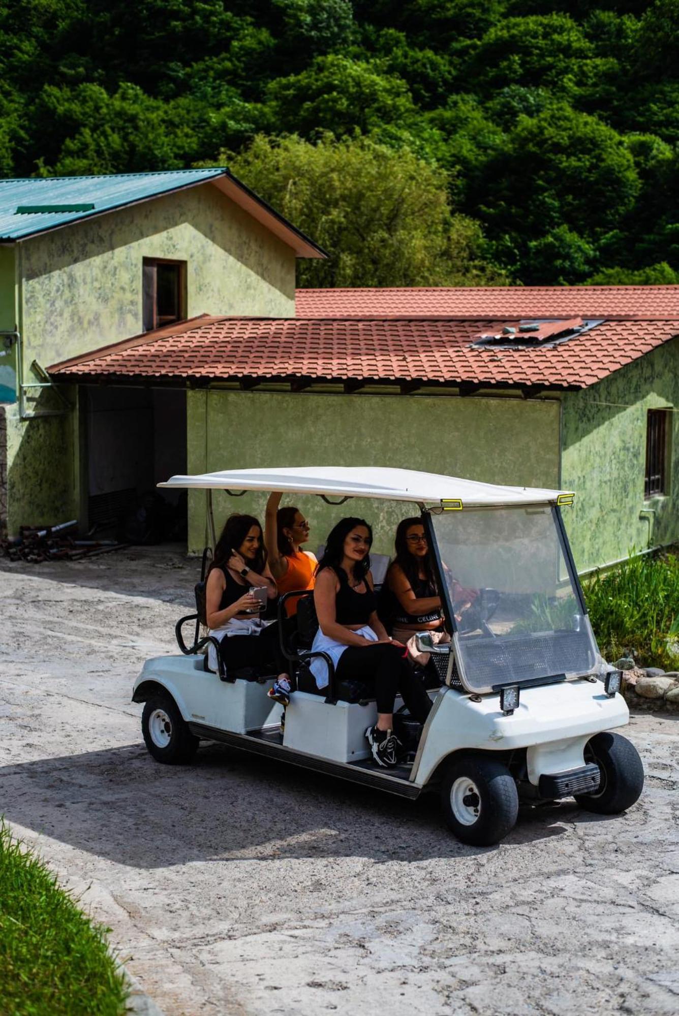 Haghartsin Hotel And Restaurant Dilijan Exterior photo