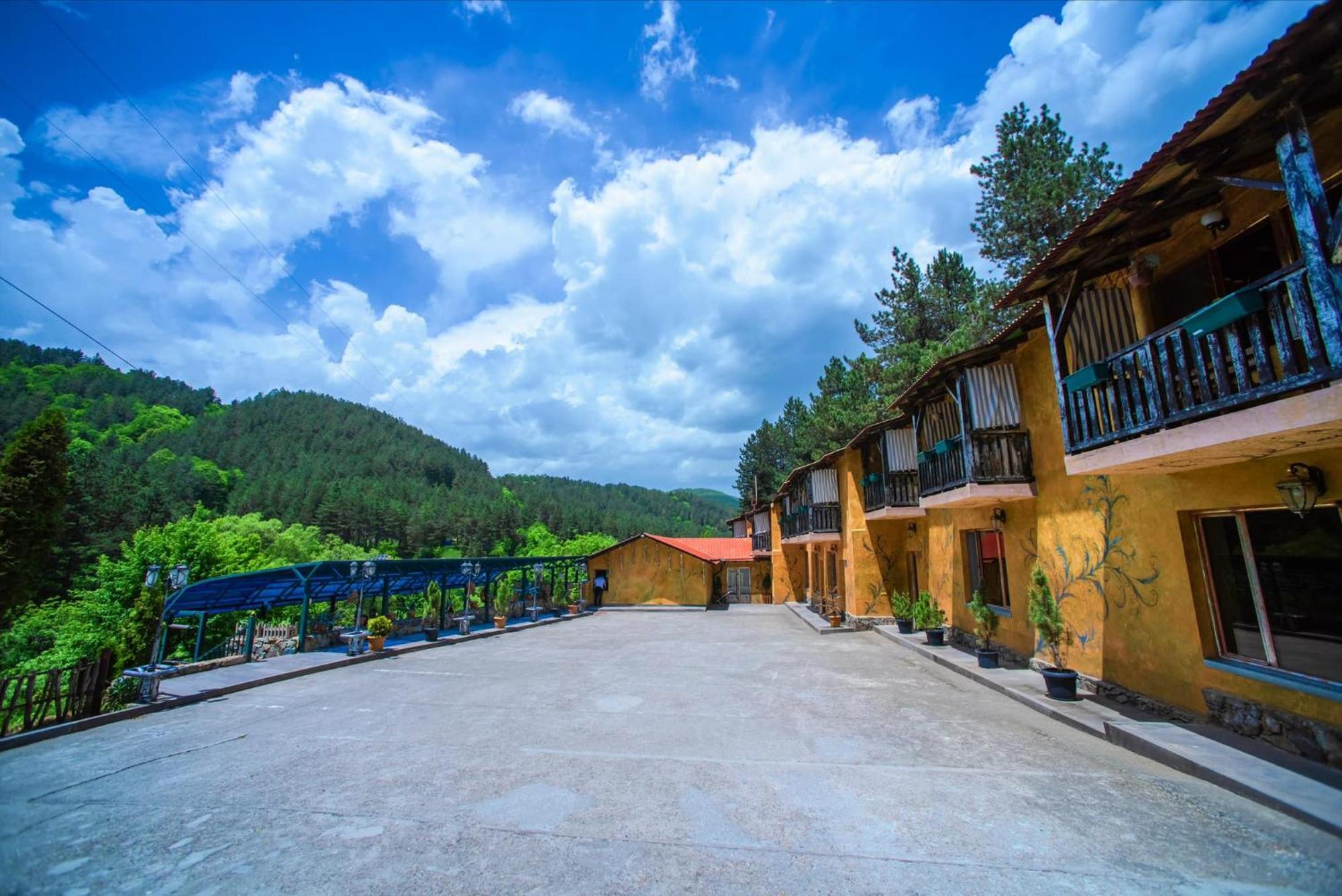 Haghartsin Hotel And Restaurant Dilijan Exterior photo